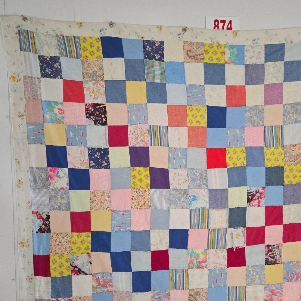 VTG Handmade Scrappy Patchwork Quilt Distressed 70x84 Scrap Fabric Floral Border